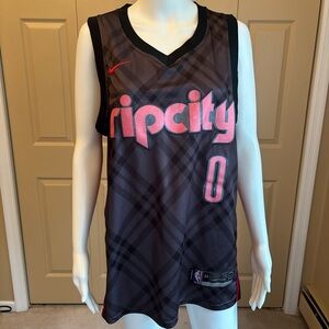 Authentic NBA Nike Swingman Lillard jersey